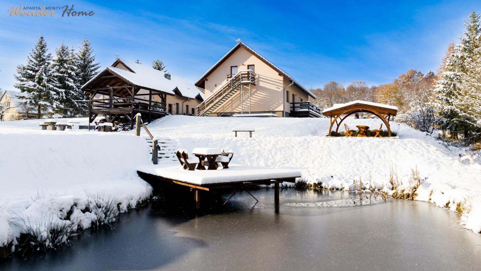 Czerwony Dworek Apartments: Green Oasis with Playground, Grill & Fishing Pond Myslakowice Exterior photo